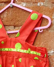 bright ribbon detail