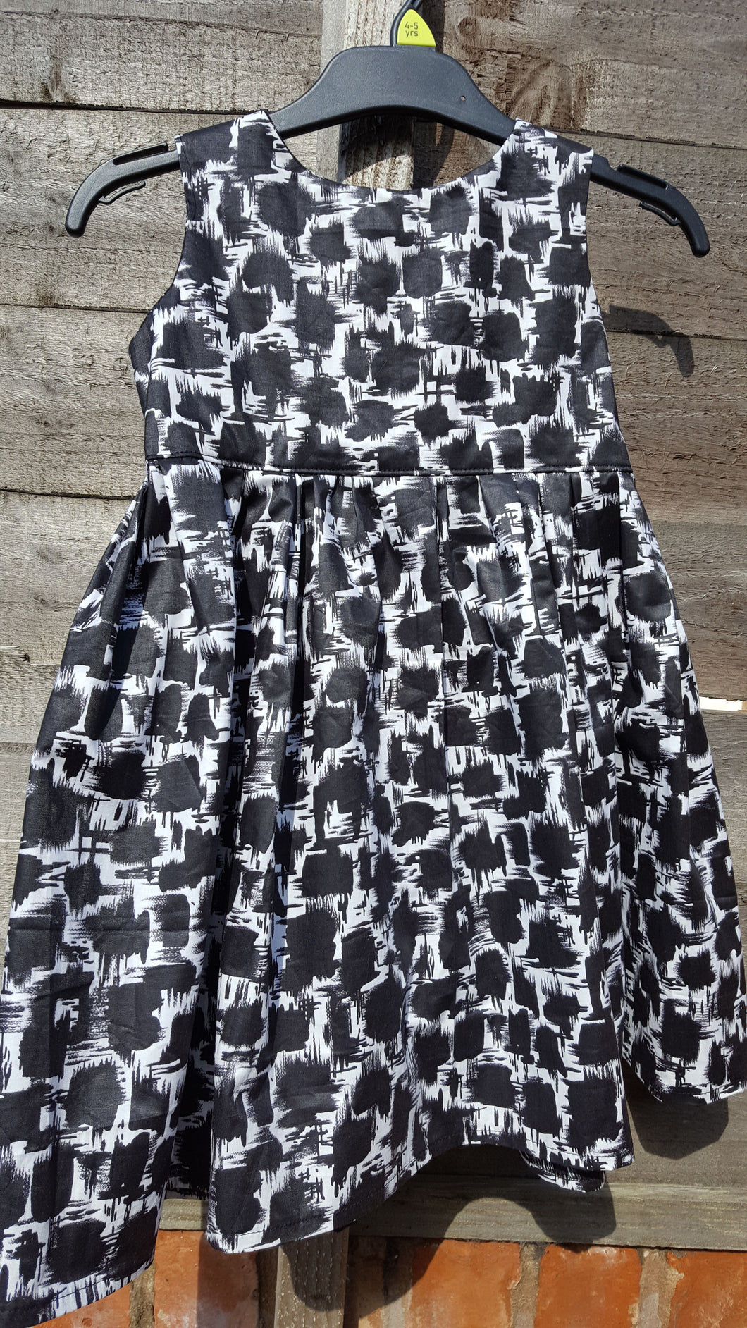 girls rockabilly styled dress