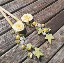 kichihana gorgeous roses hair sticks