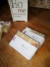 70g snap bar chanel