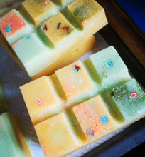 75g soy wax melt, snap bar larger size, hand poured.