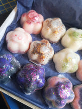 Themed sample boxes,  15 individually wrapped sample wax melts.