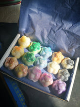 Themed sample boxes,  15 individually wrapped sample wax melts.