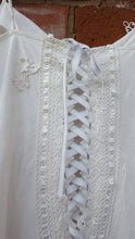 lace up back