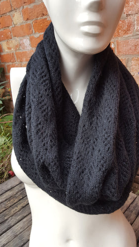 fine lace cowl