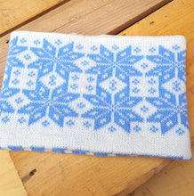 reversible skiing cowl