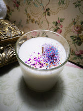 300ml scented candle, soy wax 50+ hour burn,