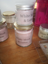 white musk and lotus in 3 sizes