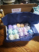 Wax melts sample boxes  2 options, highly fragranced  soy wax melts