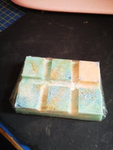 75g soy wax melt, snap bar larger size, hand poured.
