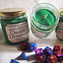 Dungeons & Dragons themed candle, add drama to your game play, enhance the fantasy.