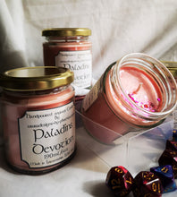Dungeons & Dragons themed candle, add drama to your game play, enhance the fantasy.