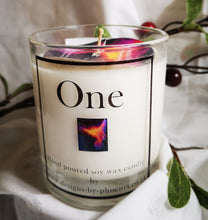 300ml scented candle, soy wax 50+ hour burn,