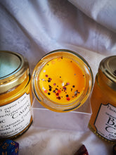 Dungeons & Dragons themed candle, add drama to your game play, enhance the fantasy.