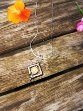 aragonite fidget necklace
