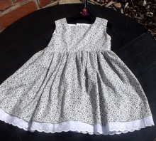 Handmade, girls dress,  size 63 cm, 25 inches chest, age  7 to 8 years approx